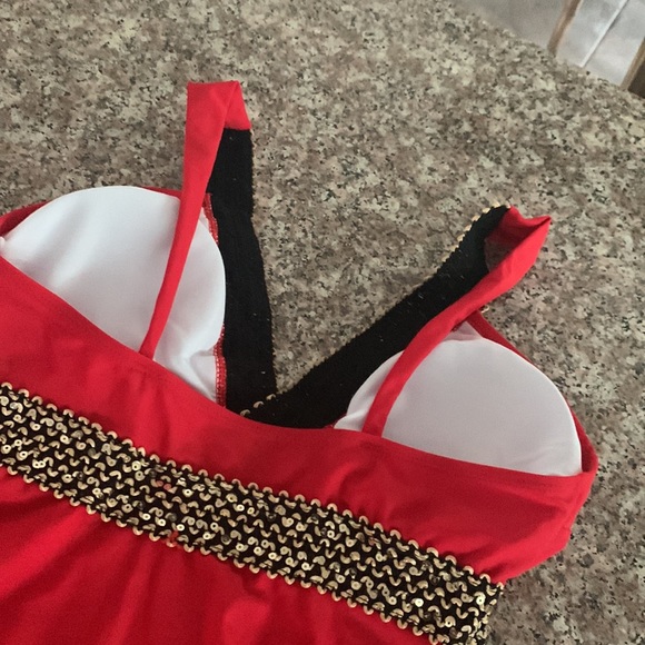 Brand new never worn red bathing suit dress with shorts - Picture 4 of 7